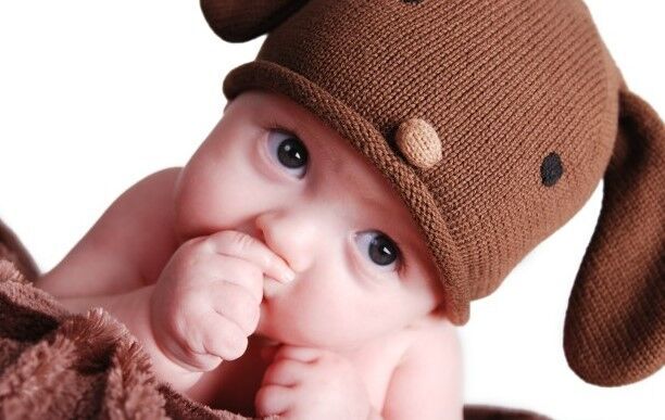 Is it a problem if my child sucks their thumb or a pacifier?