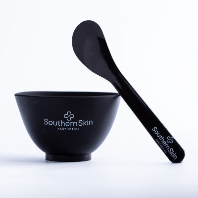 Southern Skin Aesthetics Silicone Prep Bowl and Spatula (Black)